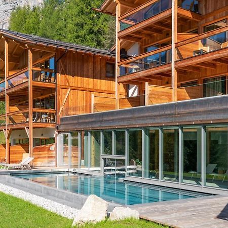 Dolomiti Lodge Alvera Cortina d'Ampezzo Bagian luar foto