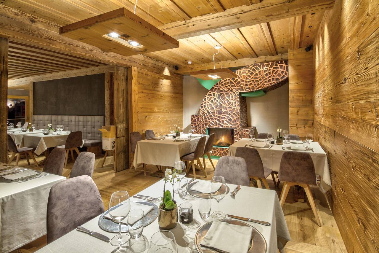 Dolomiti Lodge Alvera Cortina d'Ampezzo Bagian luar foto