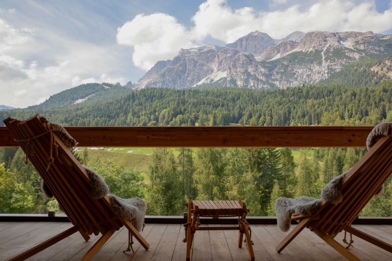 Dolomiti Lodge Alvera Cortina d'Ampezzo Bagian luar foto
